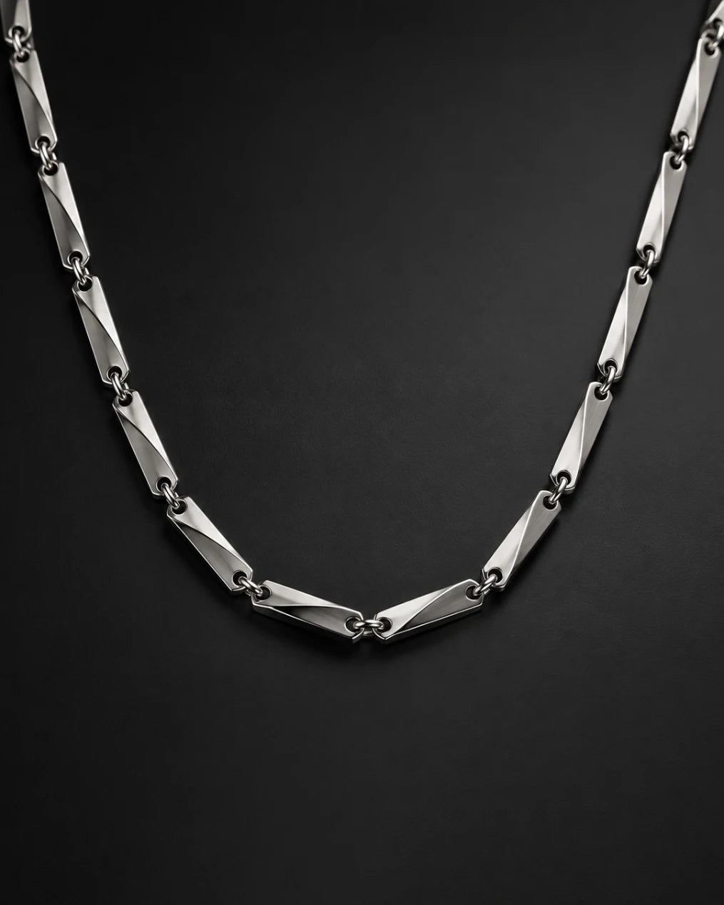Silver Geometric Link Chain