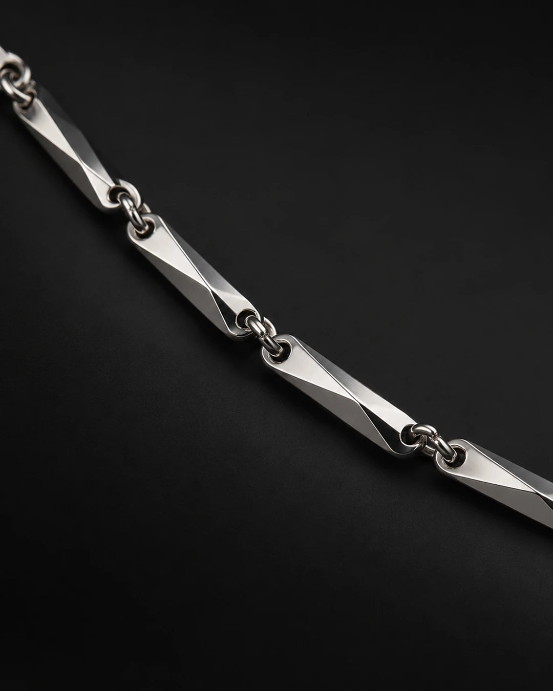 Silver Geometric Link Chain