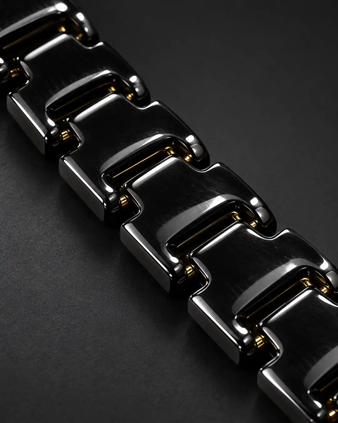 Black Geometric Link Bracelet